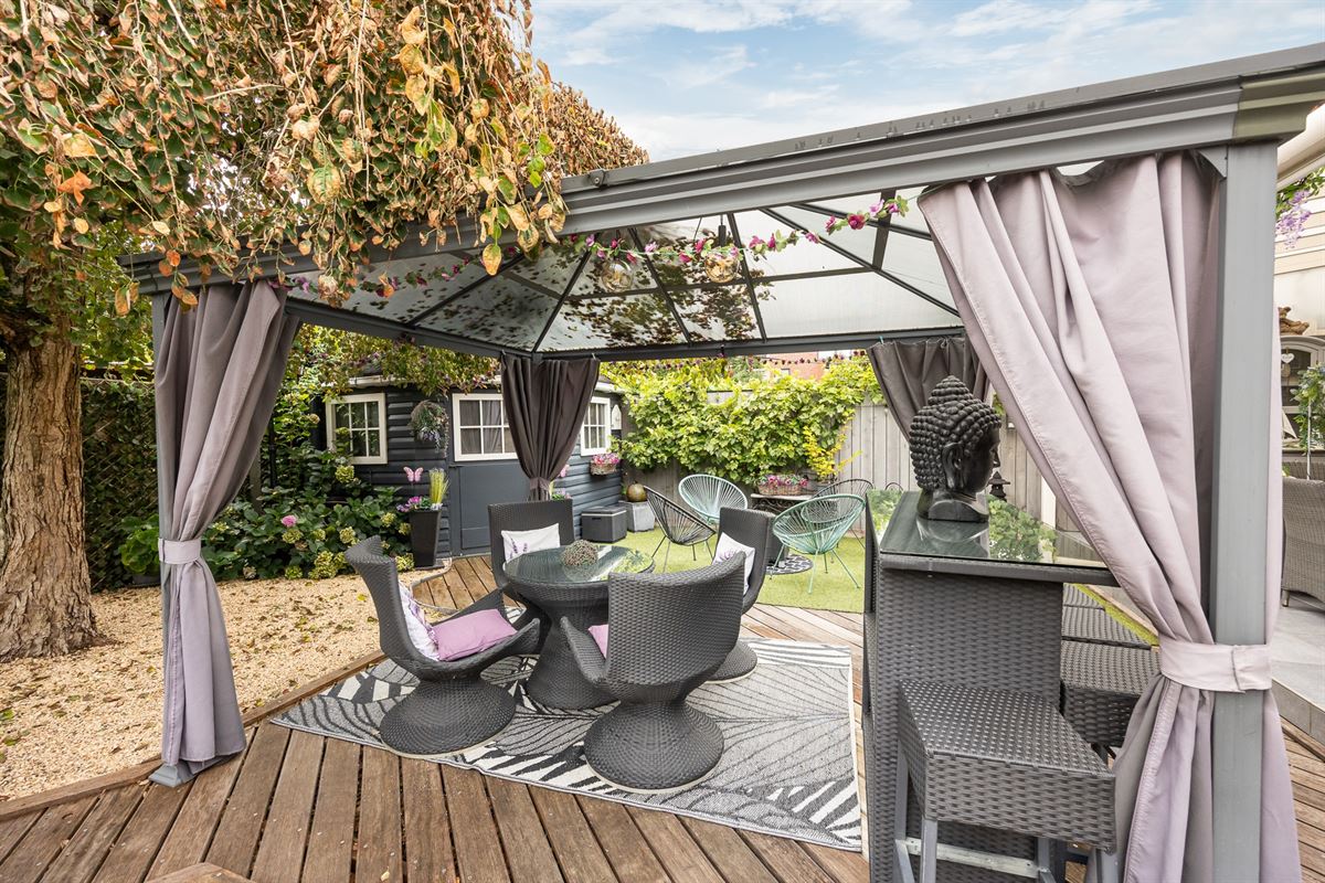 Instapklare woning met 4 slaapkamers en garage