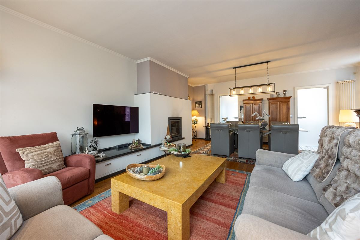 Instapklare woning met 4 slaapkamers en garage