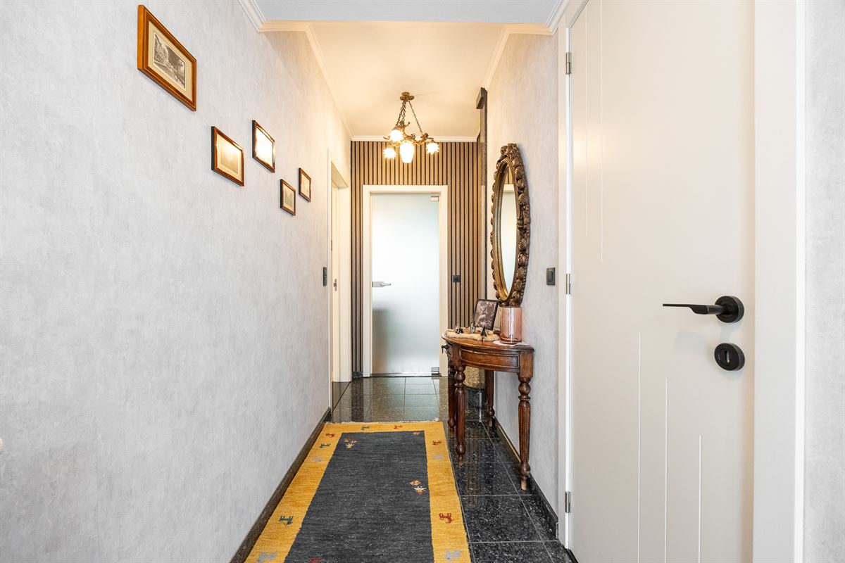 Instapklare woning met 4 slaapkamers en garage