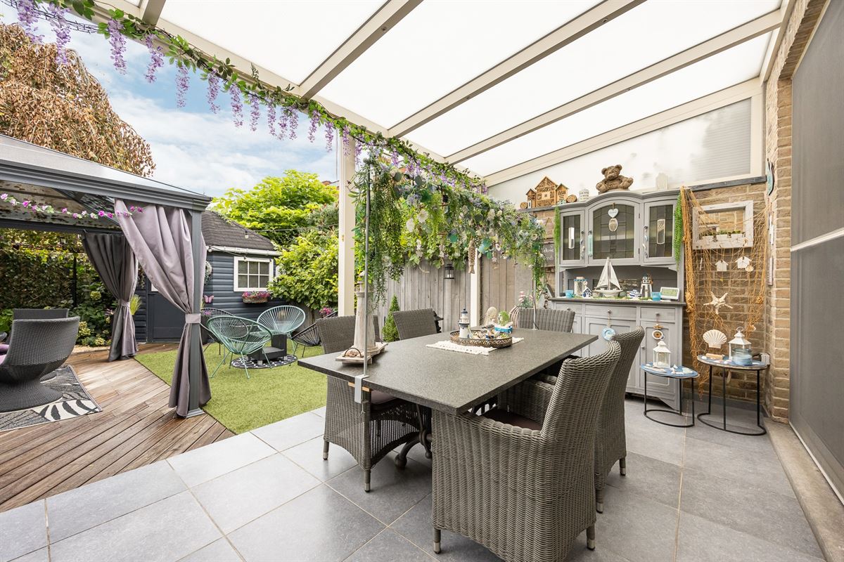 Instapklare woning met 4 slaapkamers en garage