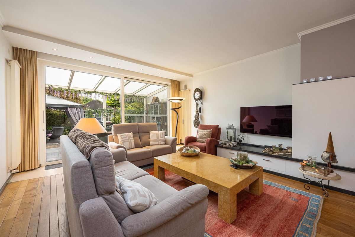 Instapklare woning met 4 slaapkamers en garage