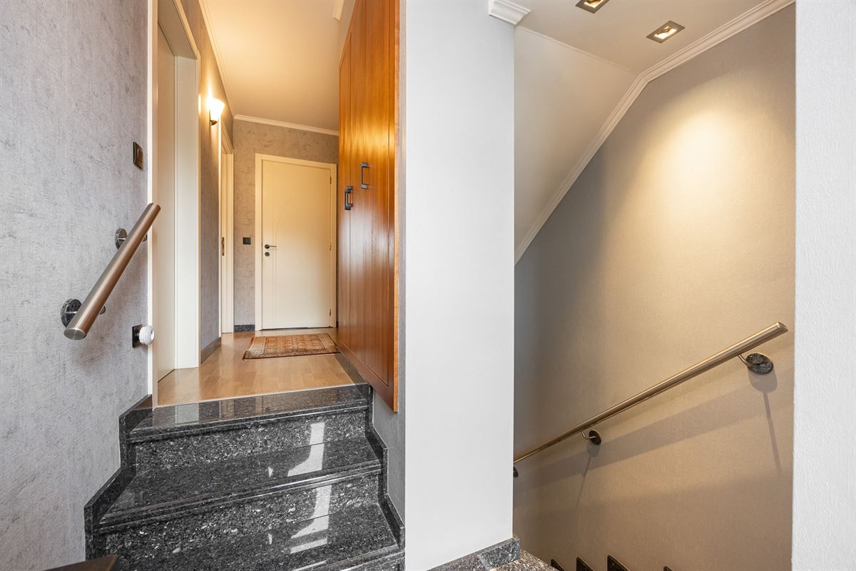 Instapklare woning met 4 slaapkamers en garage