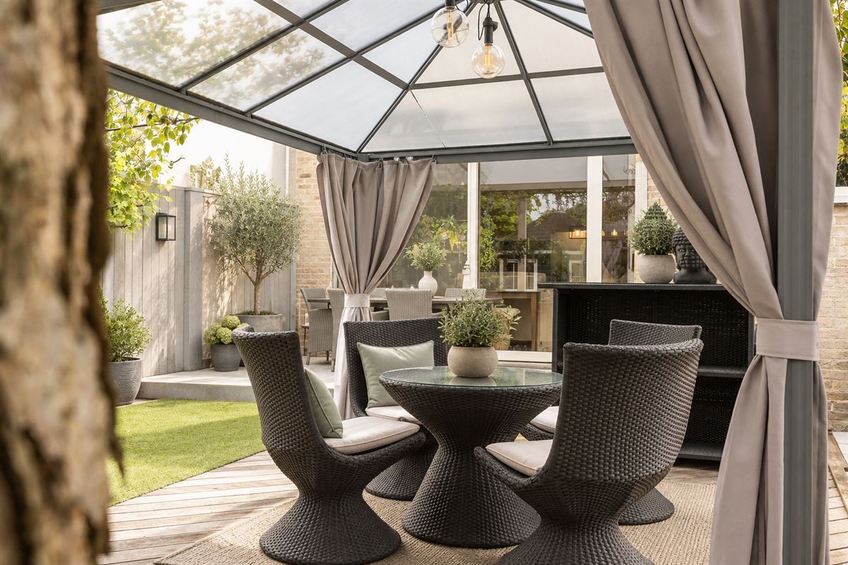 Instapklare woning met 4 slaapkamers en garage