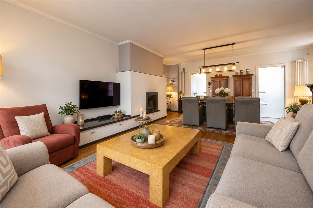Instapklare woning met 4 slaapkamers en garage