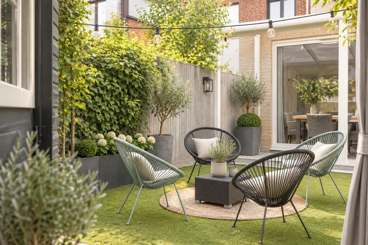 Instapklare woning met 4 slaapkamers en garage