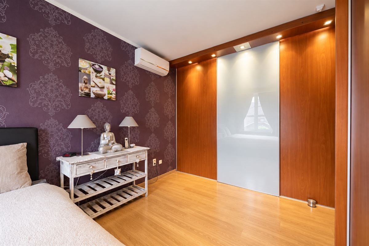 Instapklare woning met 4 slaapkamers en garage