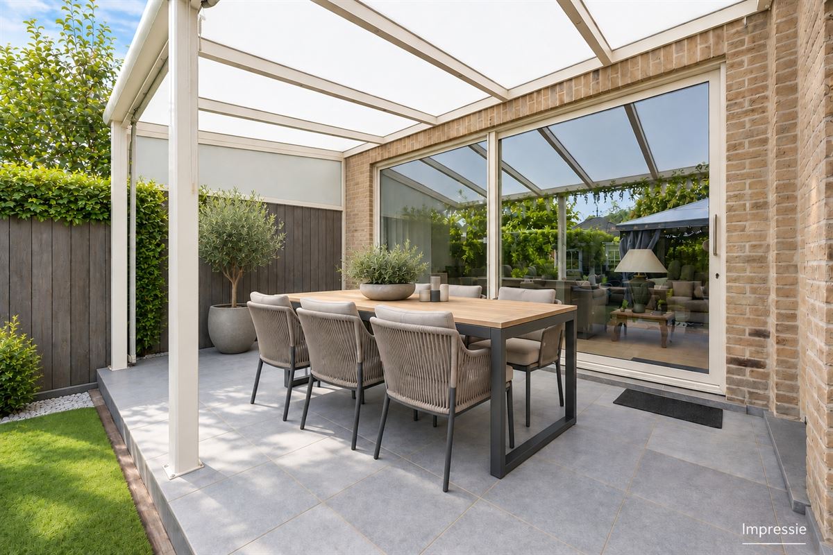 Instapklare woning met 4 slaapkamers en garage
