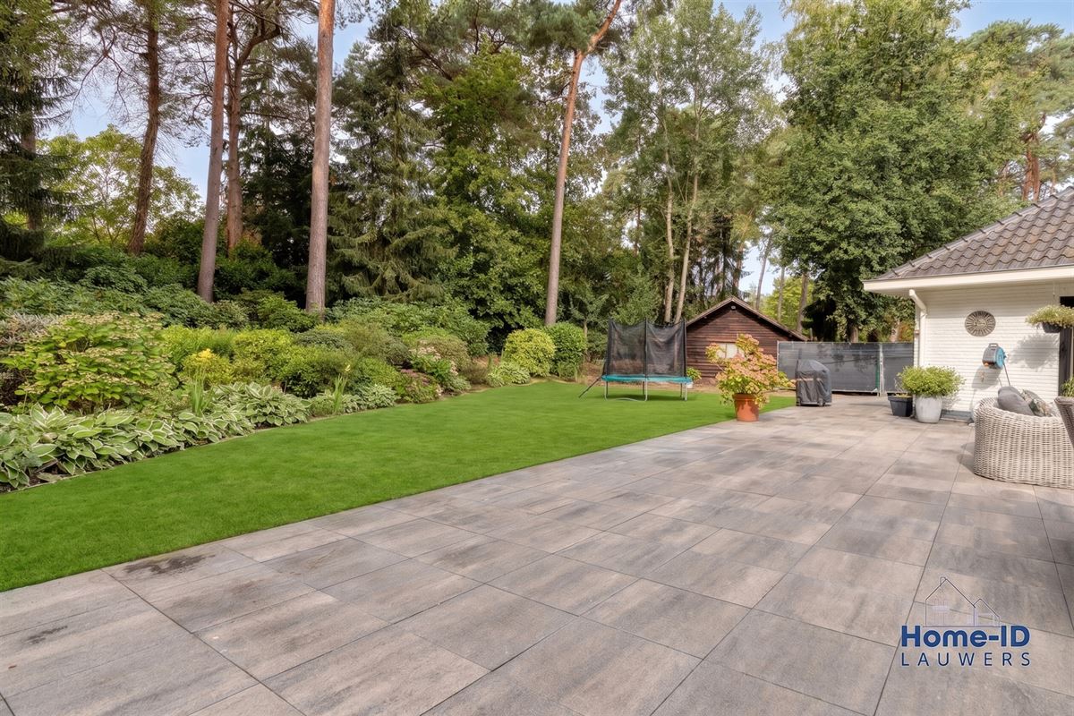 Exclusief wonen in alle rust op bijna 3.000 m²
