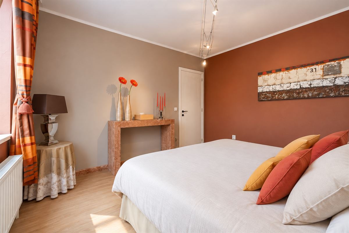 Instapklare woning met 4 slaapkamers en garage