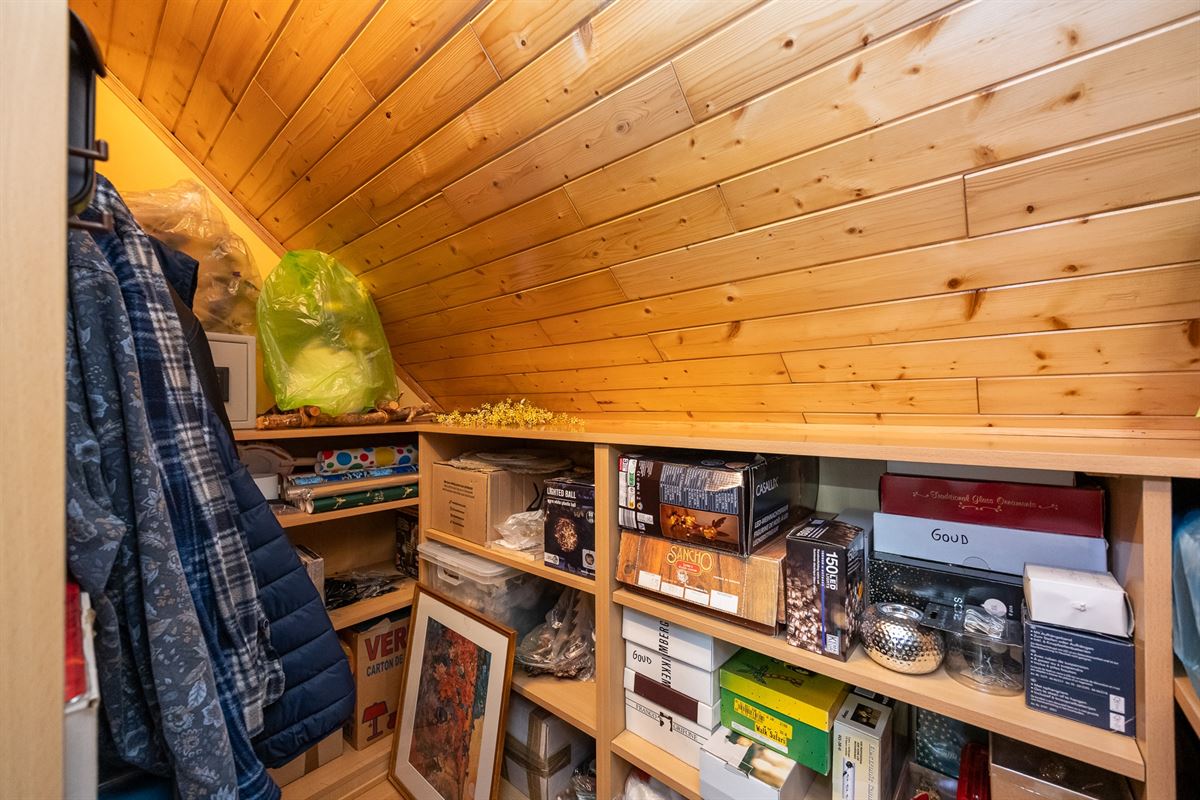 Instapklare woning met 4 slaapkamers en garage