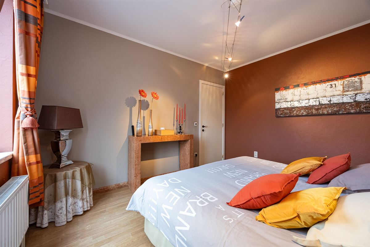 Instapklare woning met 4 slaapkamers en garage