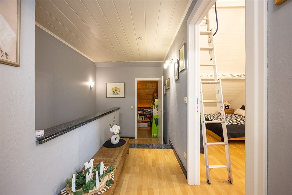 Instapklare woning met 4 slaapkamers en garage