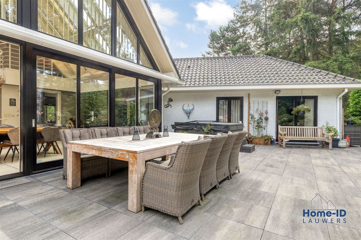 Exclusief wonen in alle rust op bijna 3.000 m²