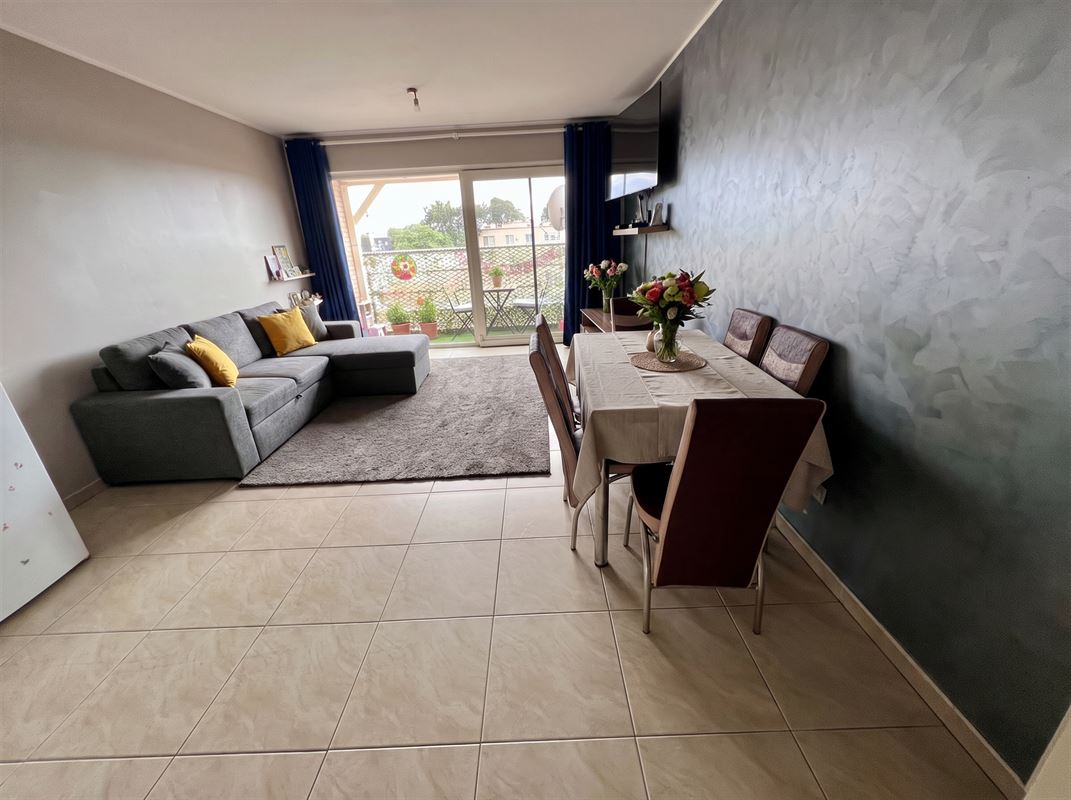 1-slaapkamerappartement met terras en autostaanplaats