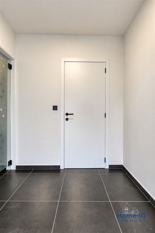 Gelijkvloerse woning met 3 slpk. aan de Kolonie