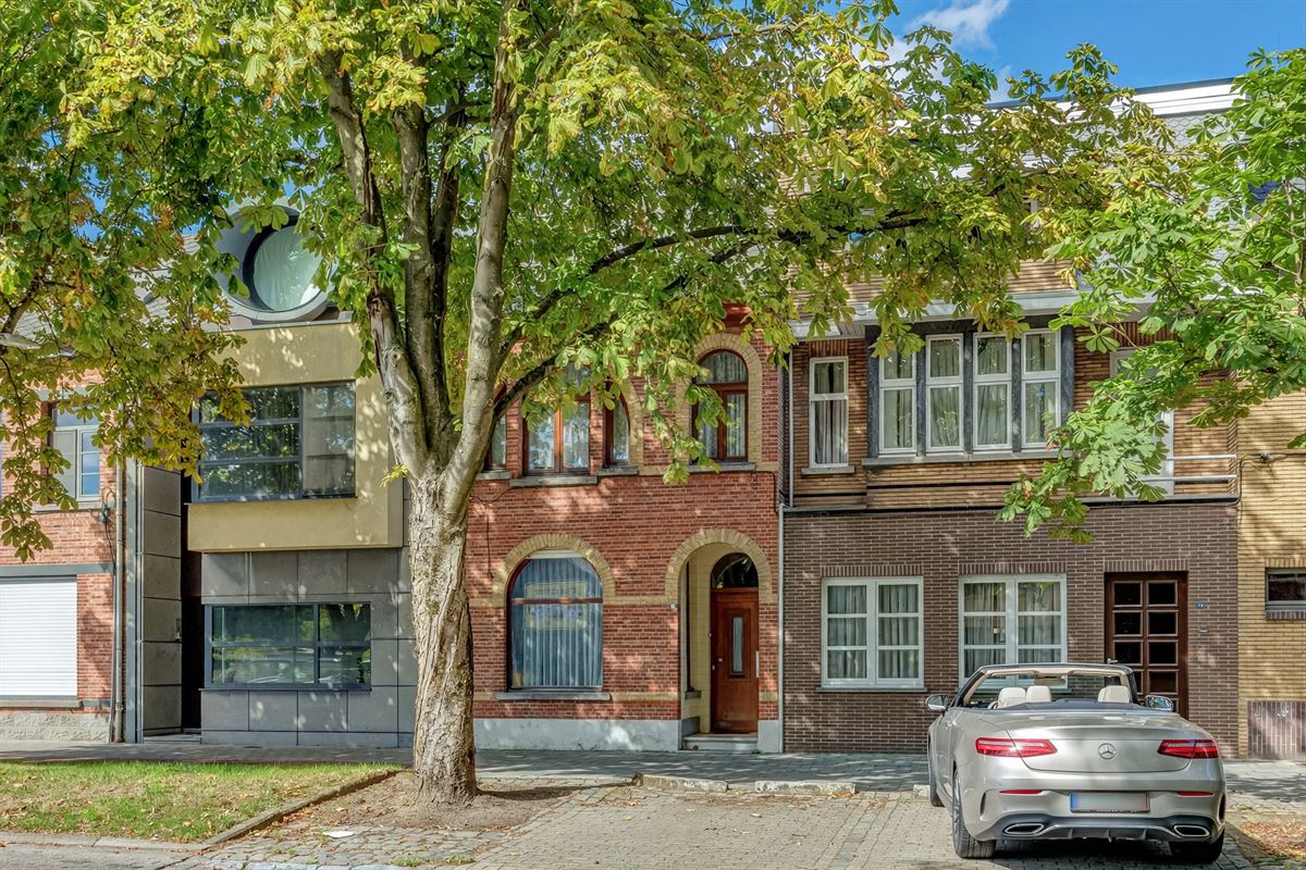 Karaktervolle woning met potentieel tot 4 slpk en garage