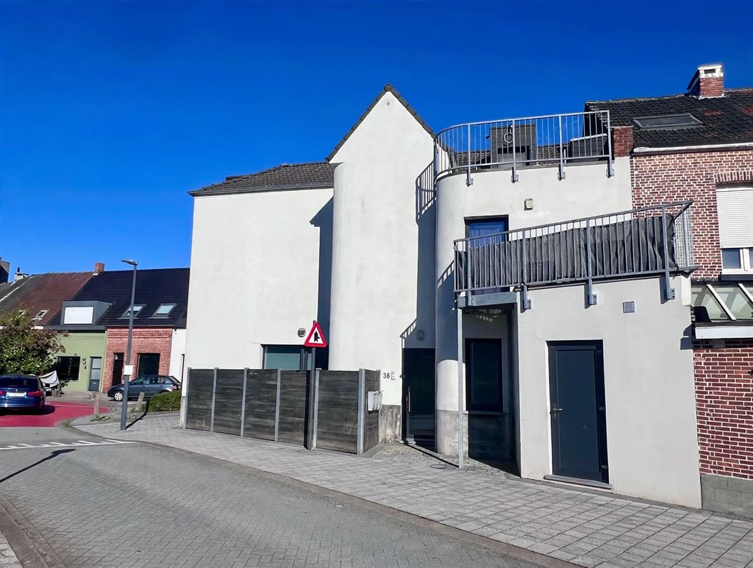 Appartement 88 m² met 2 slaapk, terras en fietsenberging