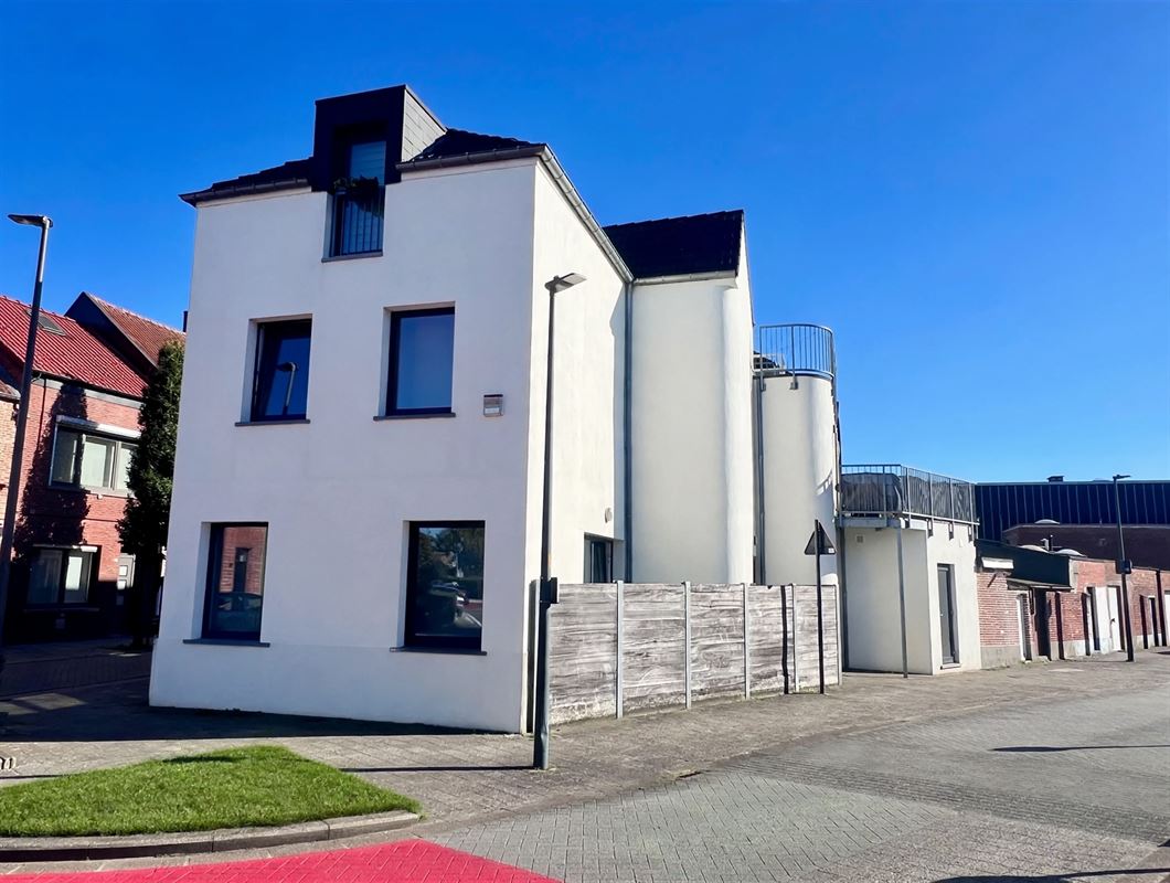Appartement 88 m² met 2 slaapk, terras en fietsenberging