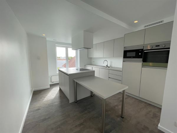 Volledig vernieuwd appartement