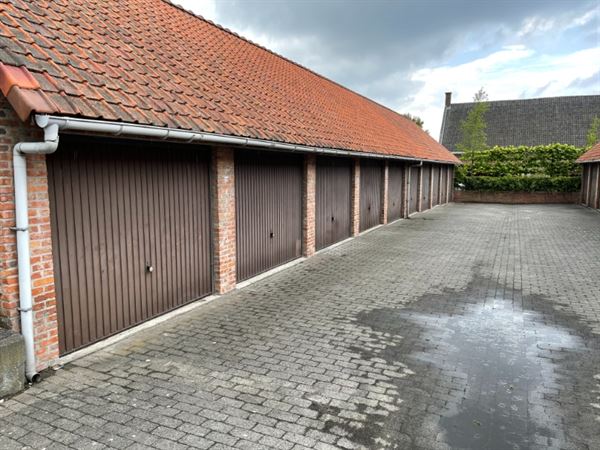 Garagebox met zolder