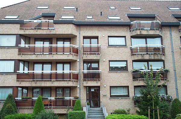 Modern appartement aan stadsrand