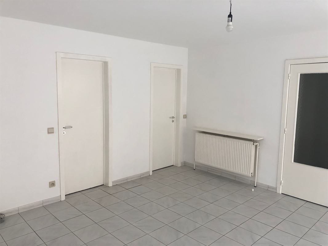 Modern appartement aan stadsrand