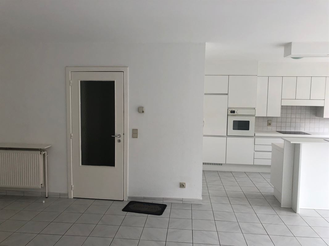 Modern appartement aan stadsrand