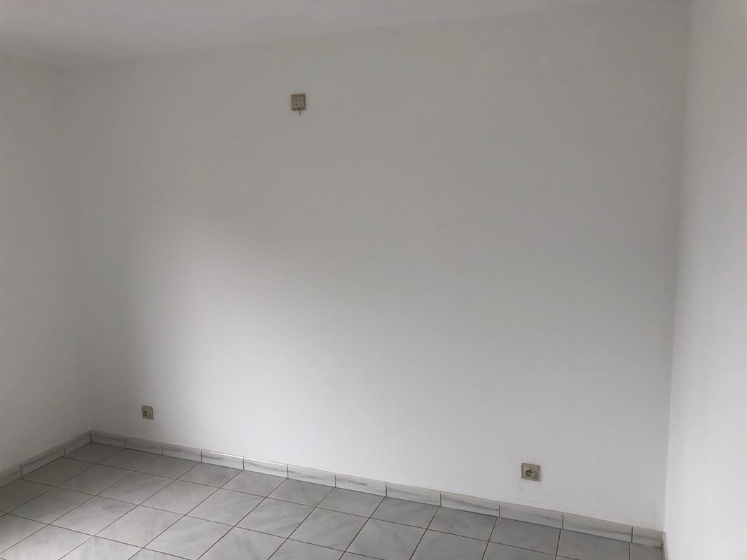 Modern appartement aan stadsrand
