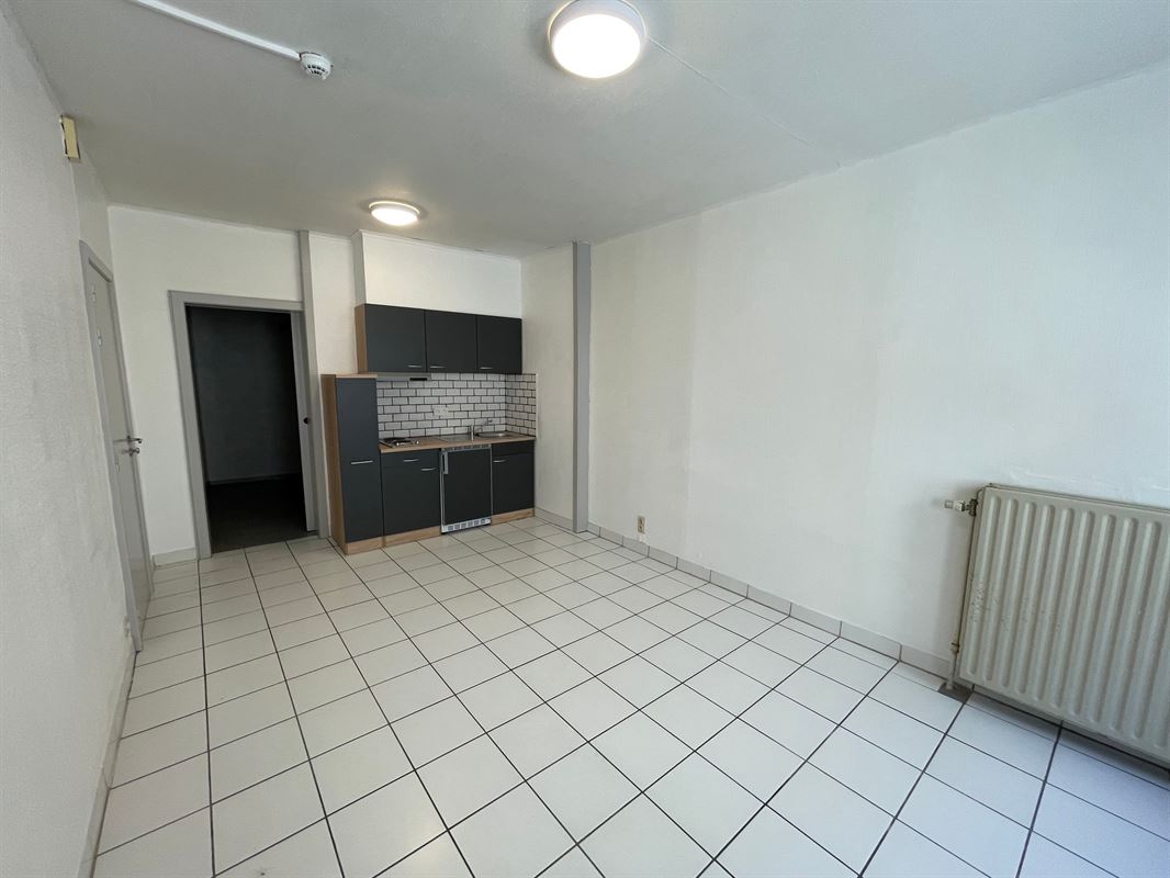Gemeubelde studio verbruik inbegrepen