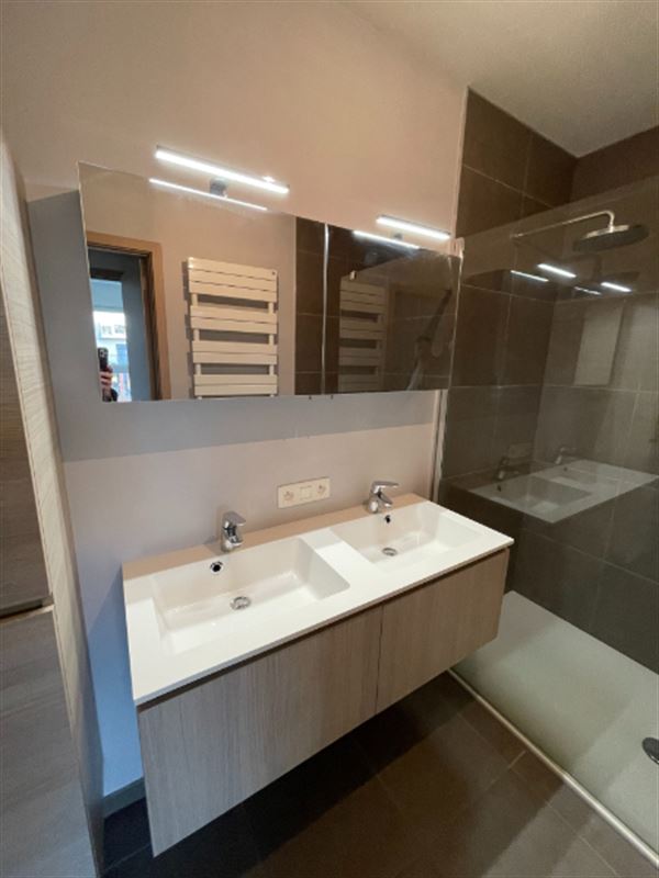 Appartement met groot terras.