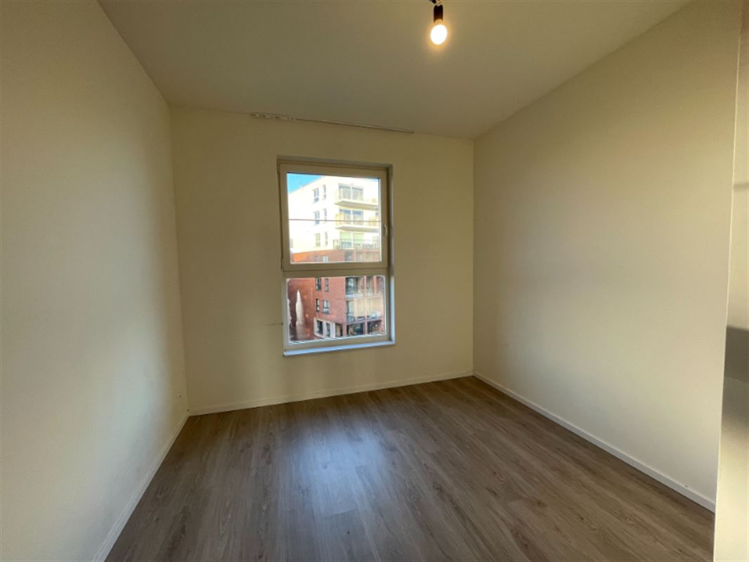 Appartement met groot terras.