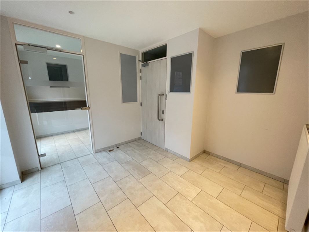 Handelspand met parking