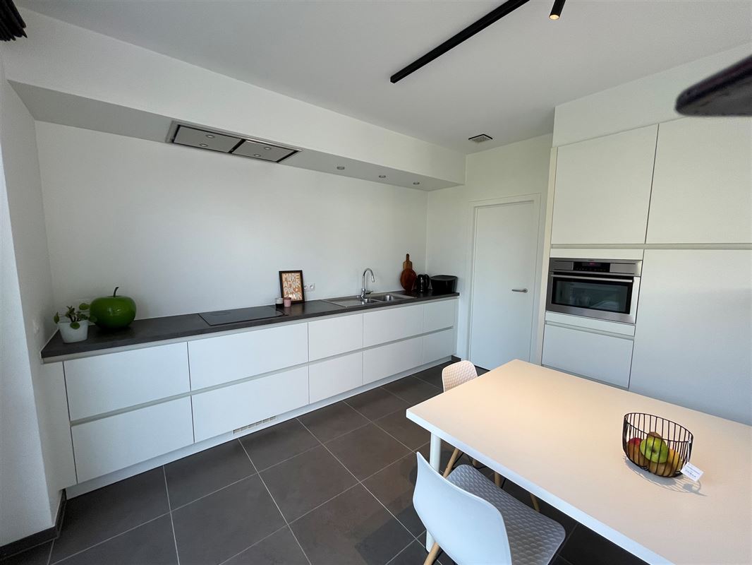 Woonhuis met tuin en garage