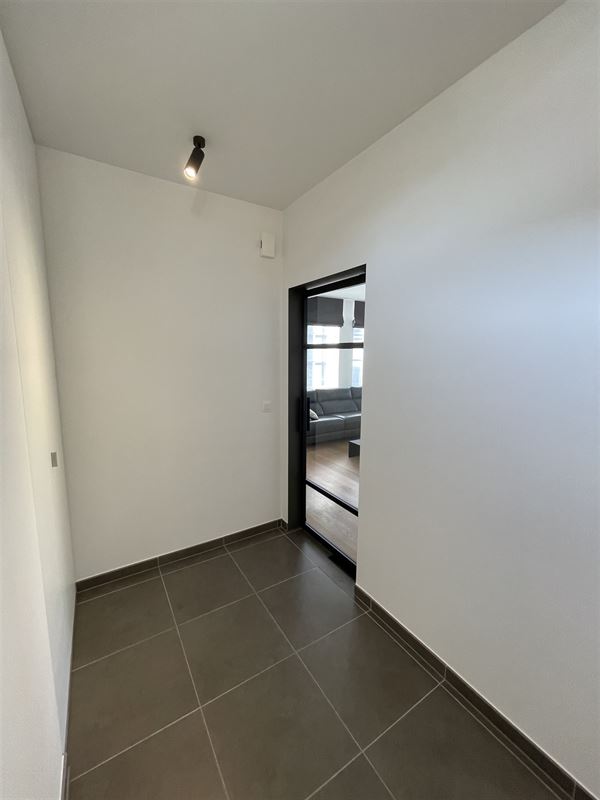 Woonhuis met tuin en garage