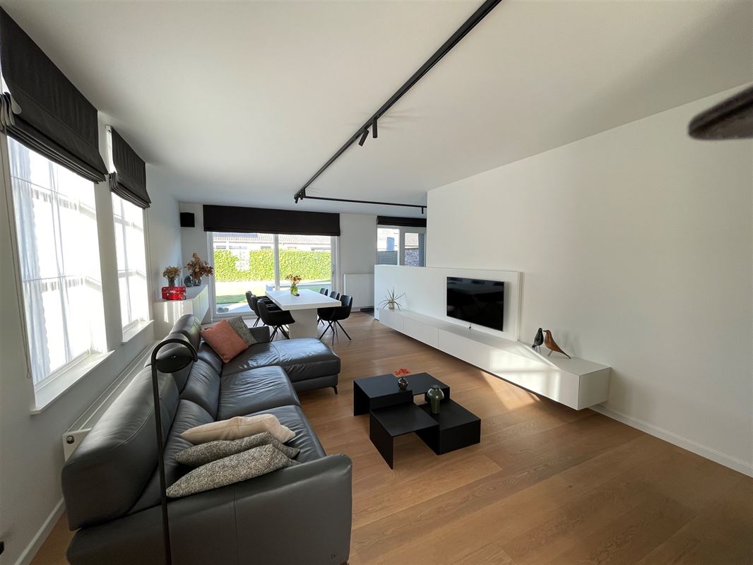 Woonhuis met tuin en garage
