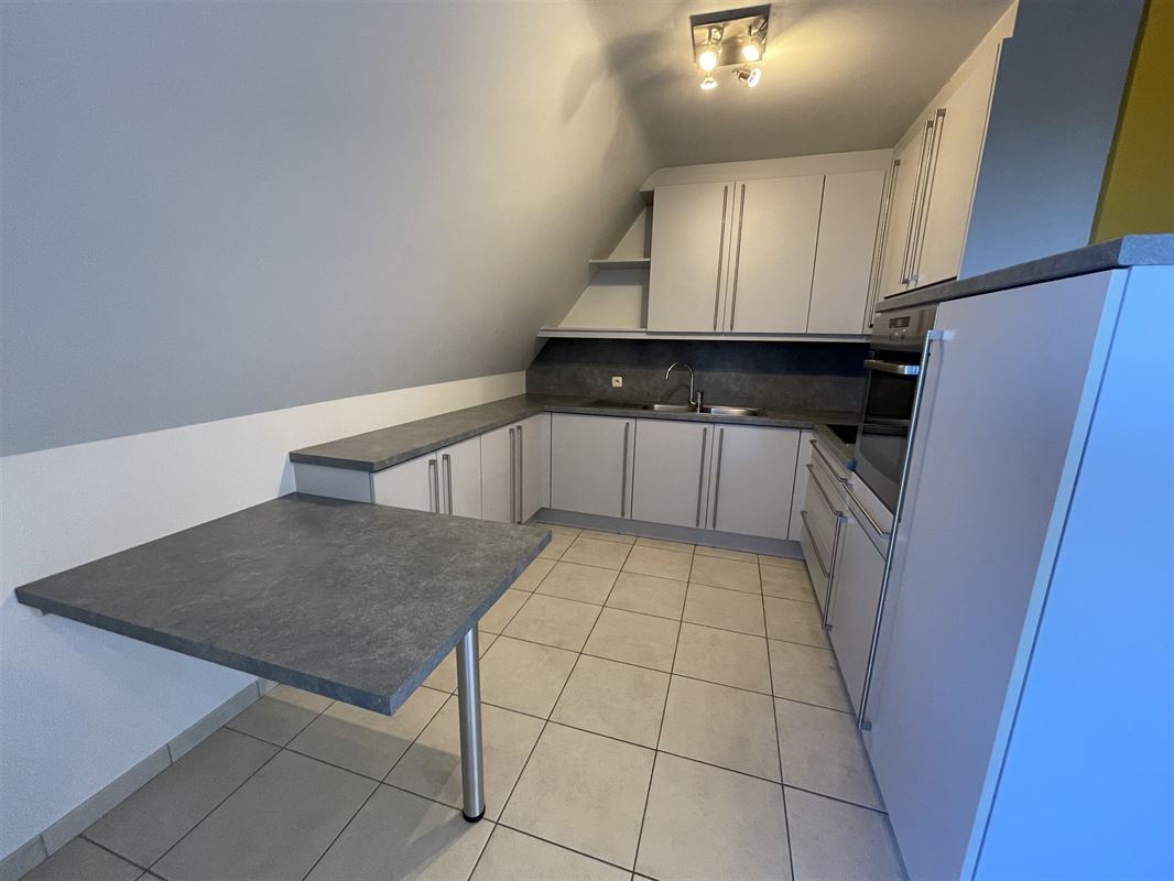Appartement met terras en garage