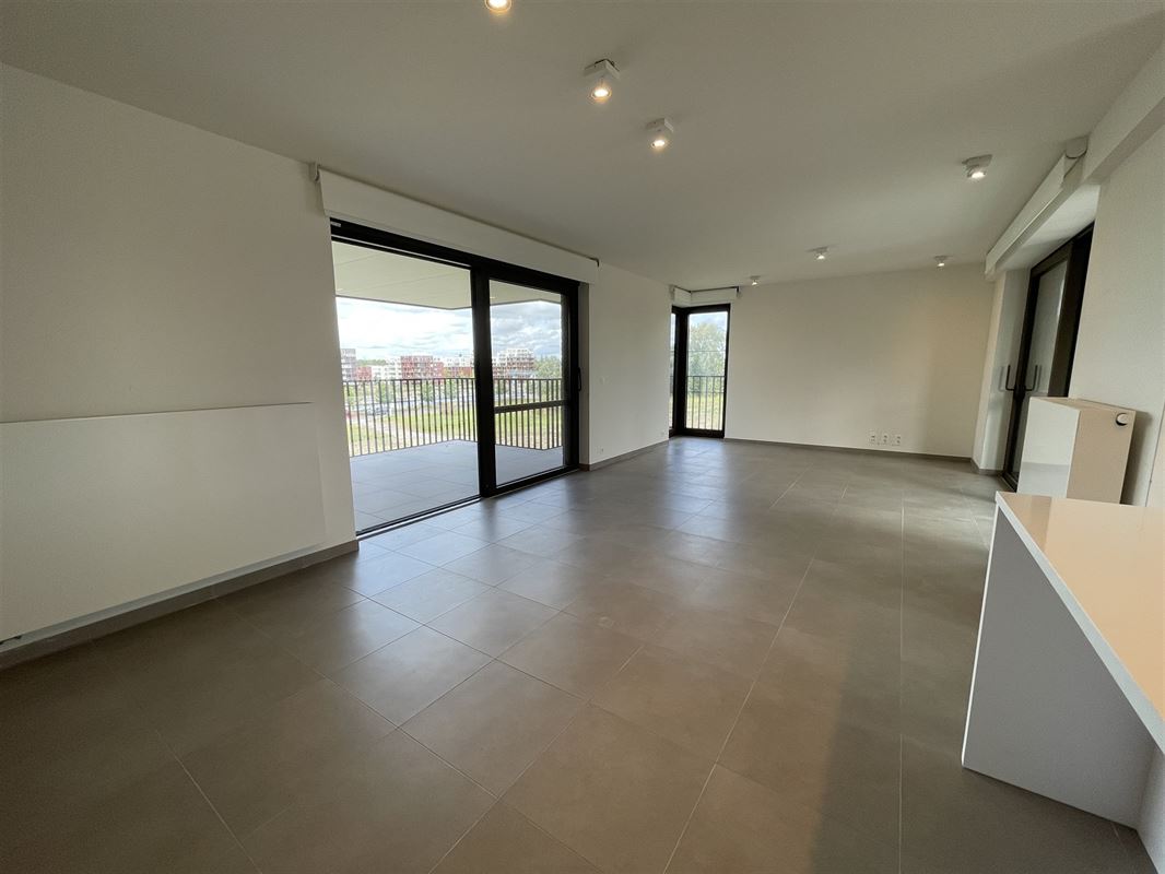 Appartement met twee grote terrassen