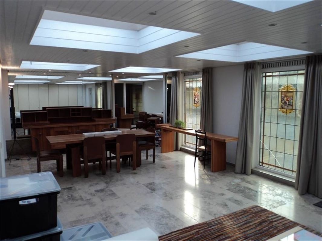 Appartement met zich op de Leie