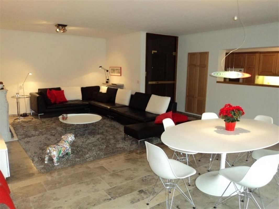 Appartement met zich op de Leie