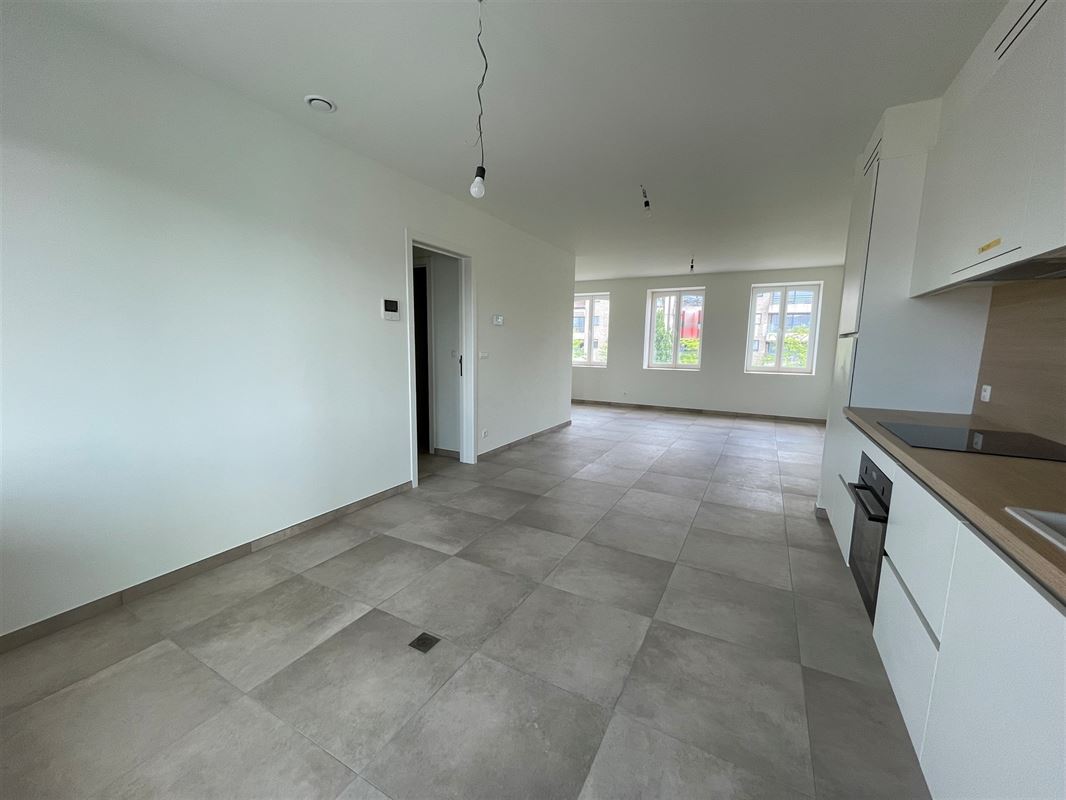 Nieuwbouw appartement met groot terras