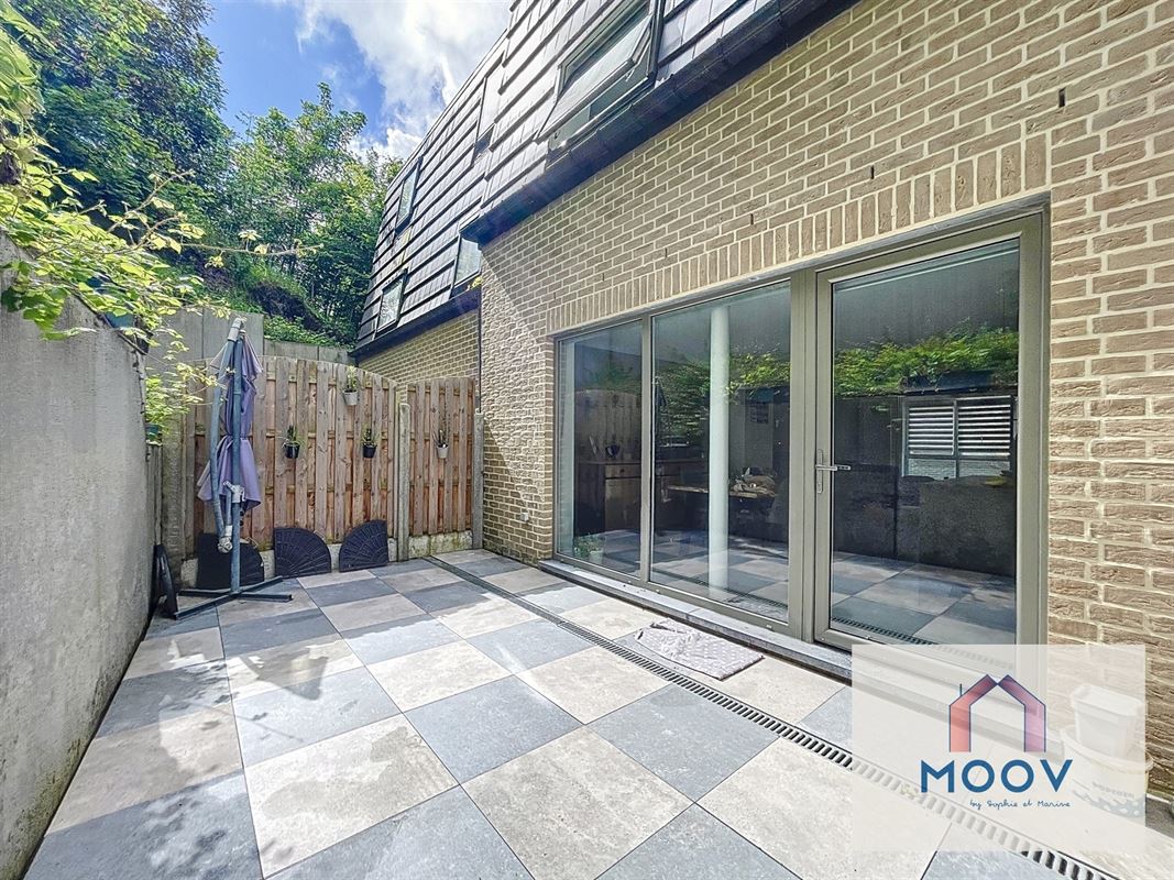 Splendide maison style bel étage avec 3 grandes chambres cour et jardin