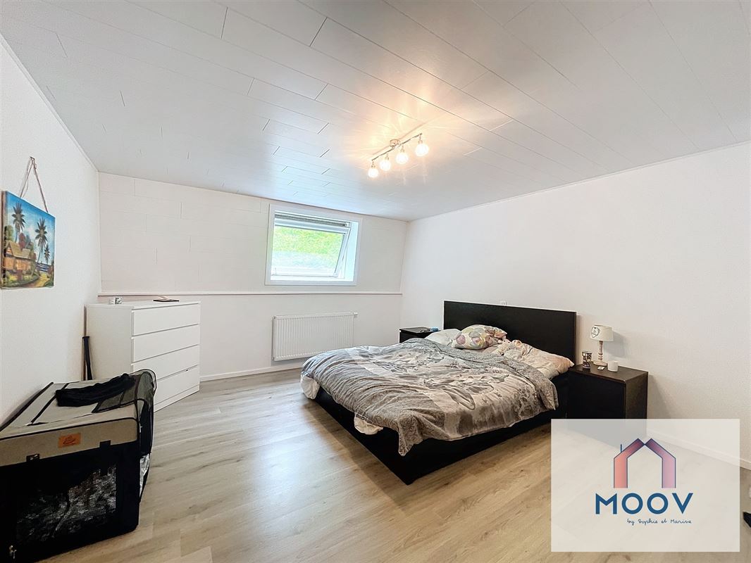 Splendide maison style bel étage avec 3 grandes chambres cour et jardin