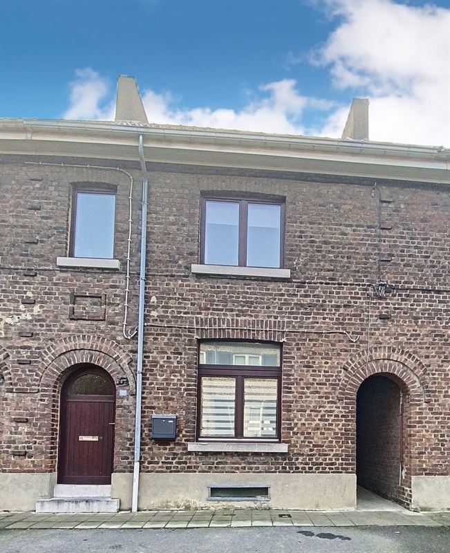 Maison 2 façades située au calme dans une voie sans issue ! Totalement rénovée !