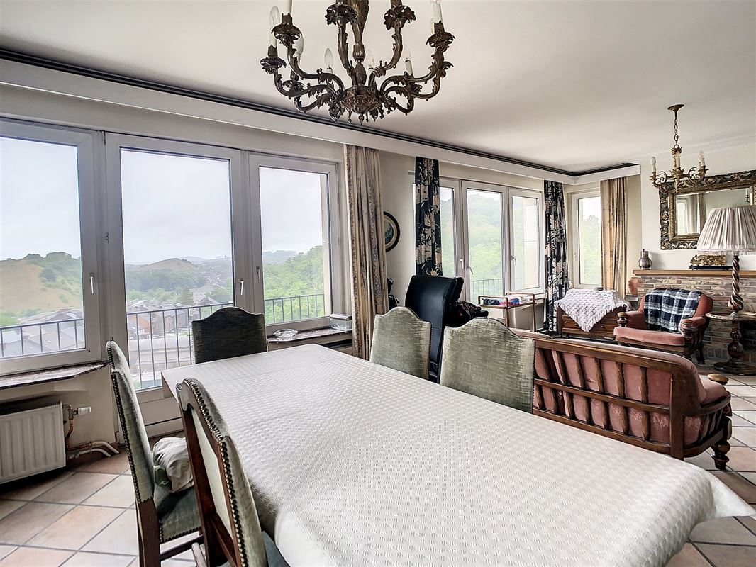 Appartement offrant une vue dégagée ! Très ensoleillé !