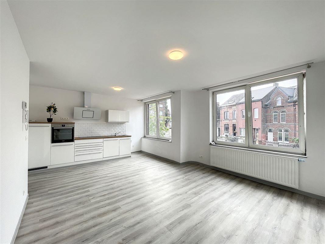 Bel appartement récent de 2 chambres à 2 pas des facilités !