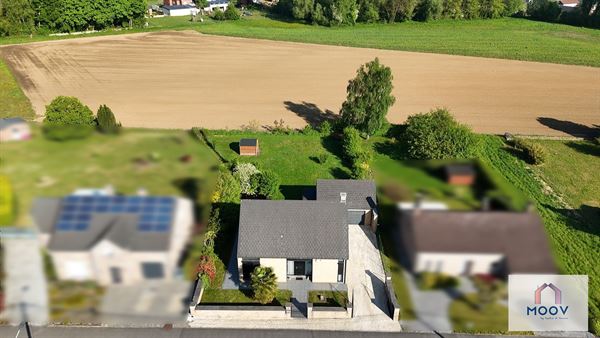 Magnifique villa de 1991 située dans une rue résidentielle !