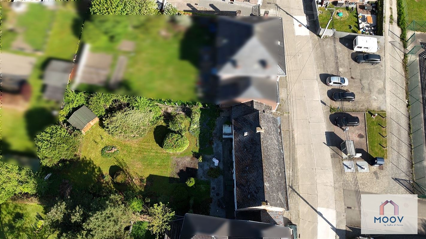Maison aux beaux volumes, idéalement située dans un quartier calme.