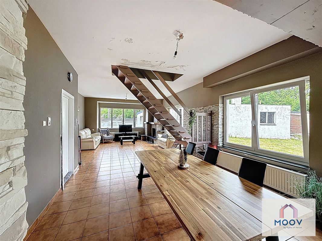 Superbe villa 4 chambres, garage double et grand jardin exposé sud-ouest !