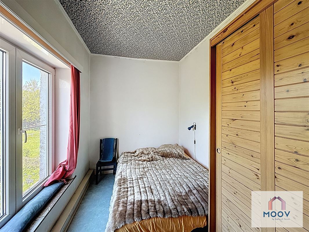 Maison aux beaux volumes, idéalement située dans un quartier calme.