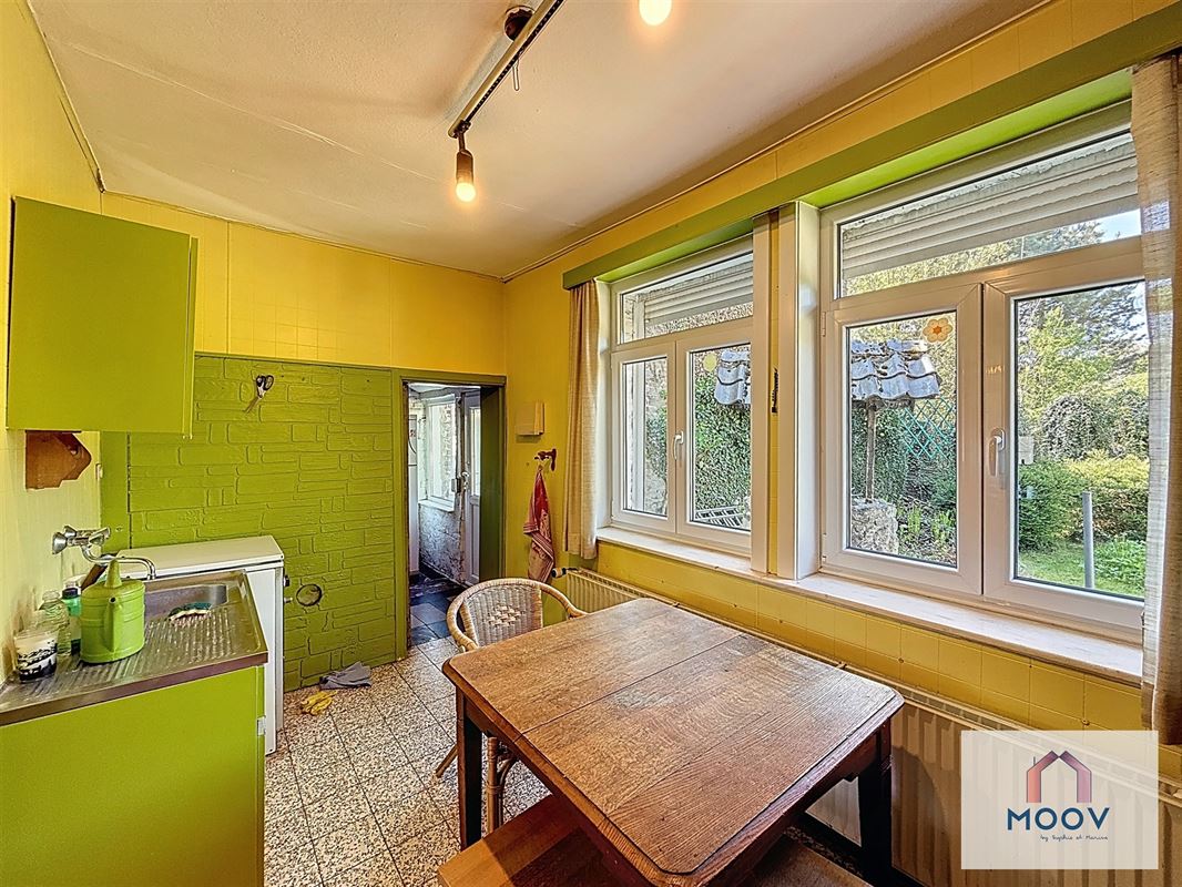 Maison aux beaux volumes, idéalement située dans un quartier calme.